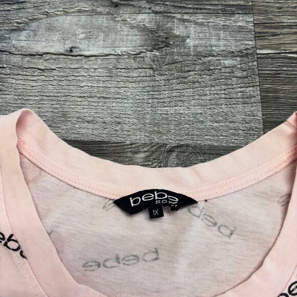 Bebe Sport Tossed Logo Pink Womens 1X Plus‎ Activewear All Over Print Crop Top - Picture 4 of 11
